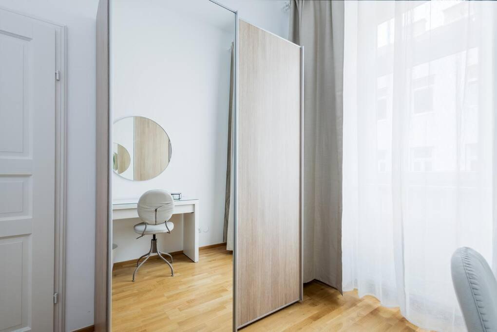 Orestaliving - Spacious 2Br On The Danube Canal Vídeň Exteriér fotografie